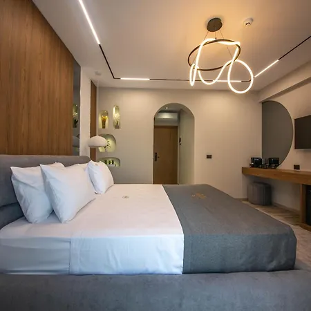 Noam Luxury 4*