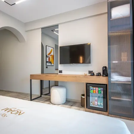 Noam Luxury