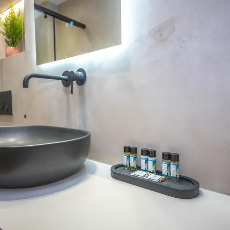 Noam Luxury Hotel Sarandë